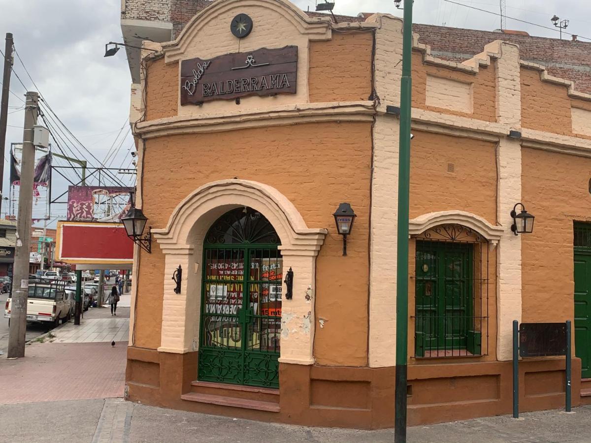 Paseo De Los Poetas Esteco 260 Salta Kültér fotó