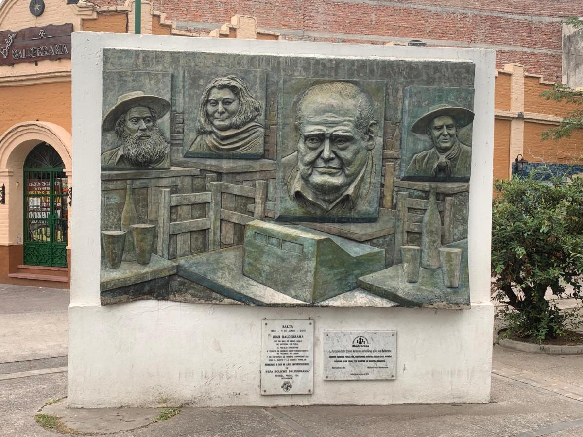 Paseo De Los Poetas Esteco 260 Salta Kültér fotó